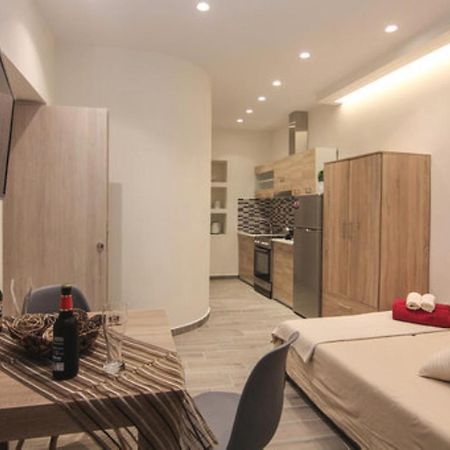 Contemporary Studios Old Port By Corfuescapes Corfu  Buitenkant foto