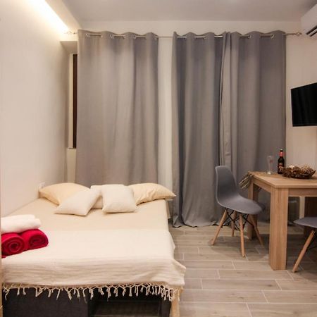 Contemporary Studios Old Port By Corfuescapes Corfu  Buitenkant foto