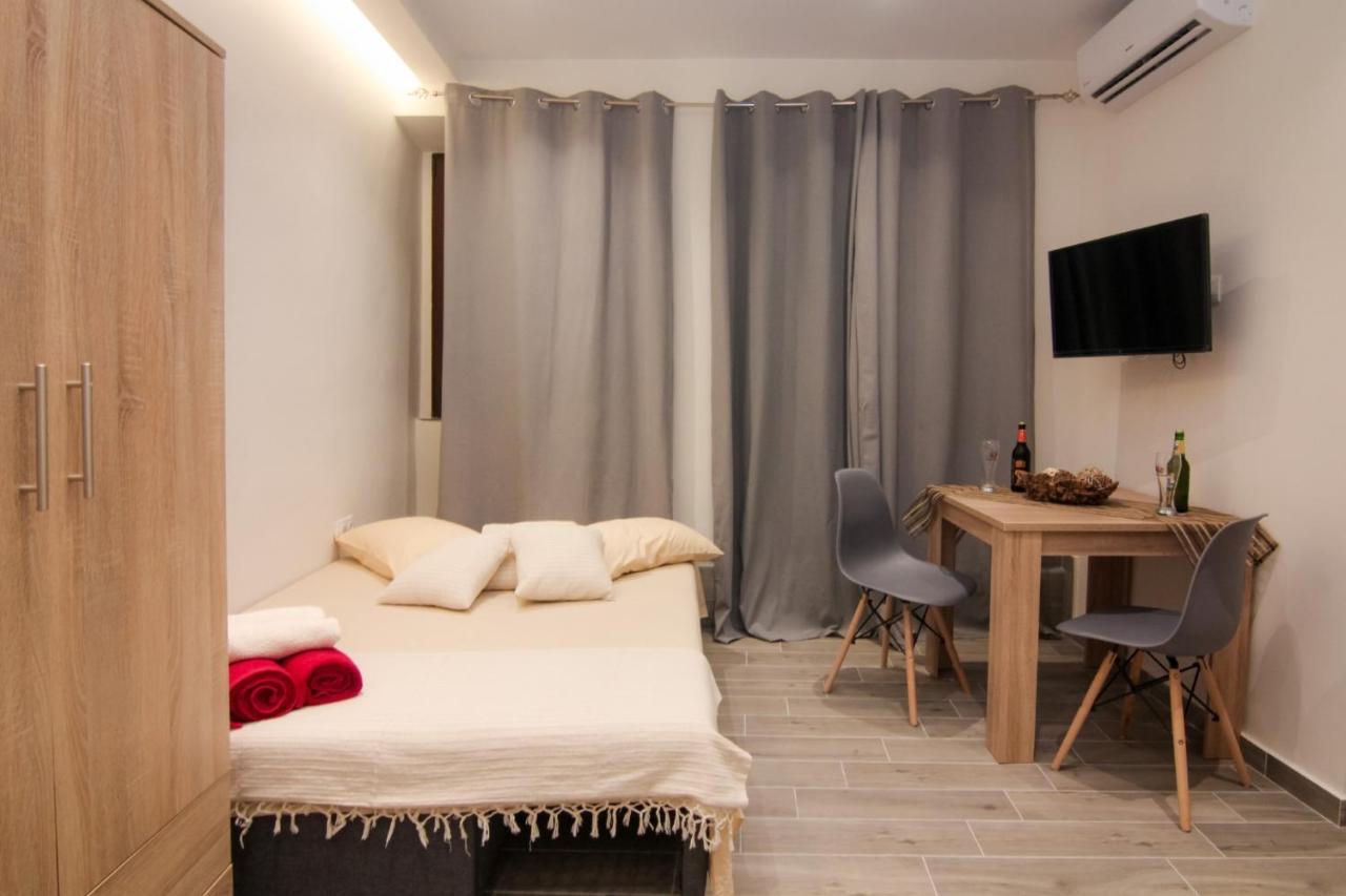 Contemporary Studios Old Port By Corfuescapes Corfu  Buitenkant foto